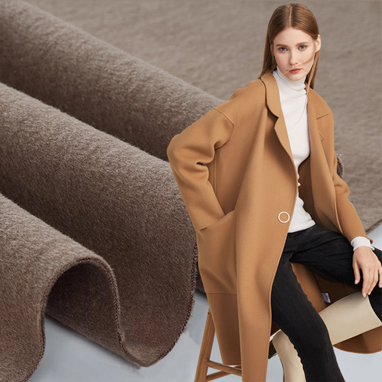 Двострана је памучна вунена вунена тканина тканине врхунског текстила за ваш следећи пројекат?